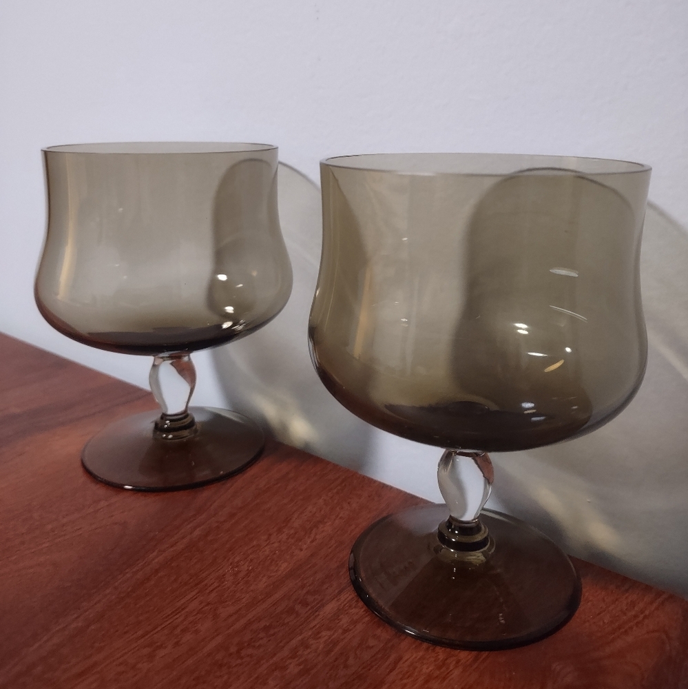 Set Of 2 Smoke Brown Tulip Shaped Goblets With Clear Stem
